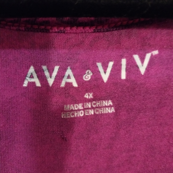 Ava & Viv 4X purple floral soft knit top - Picture 2 of 5